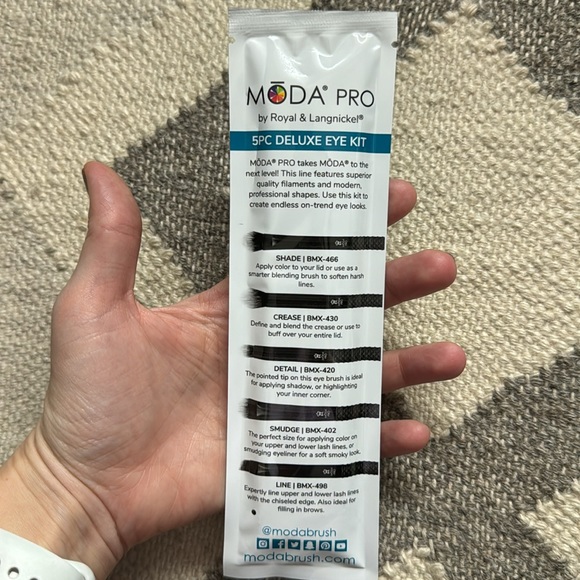 Moda pro eye shadow brushes - Picture 2 of 4